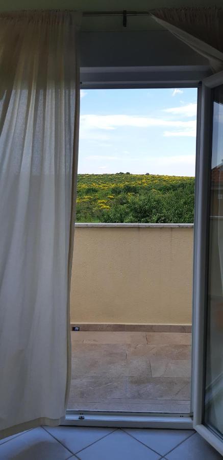 Apartmans Sun & Moon Zambratija  Exterior photo