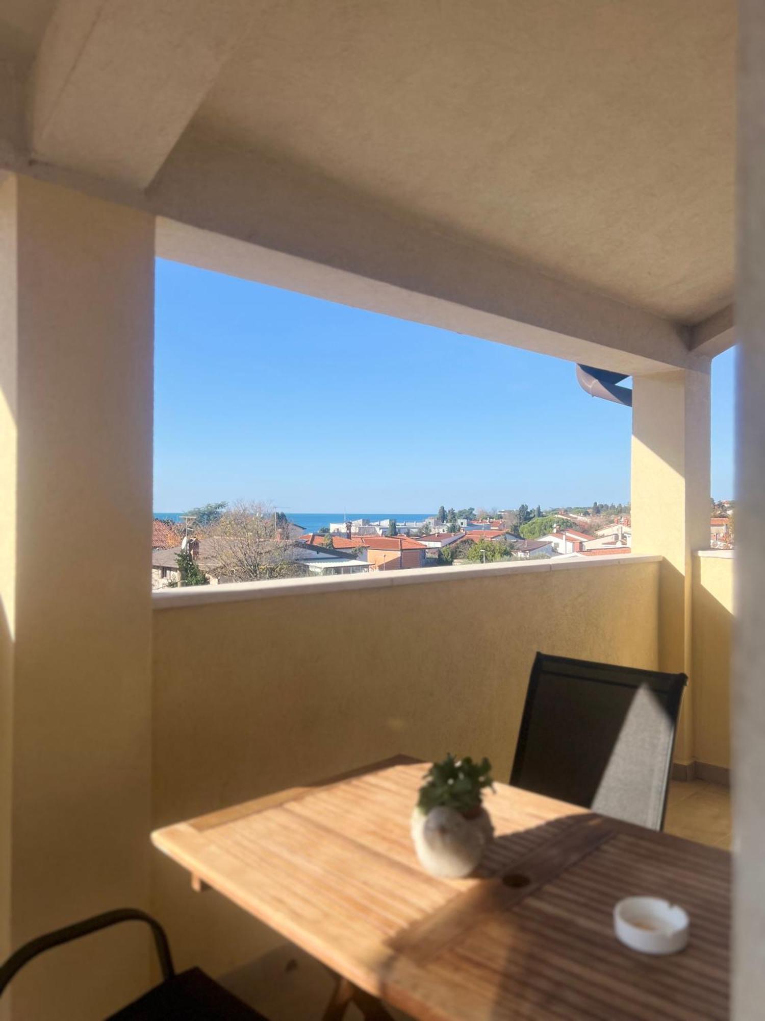 Apartmans Sun & Moon Zambratija  Exterior photo
