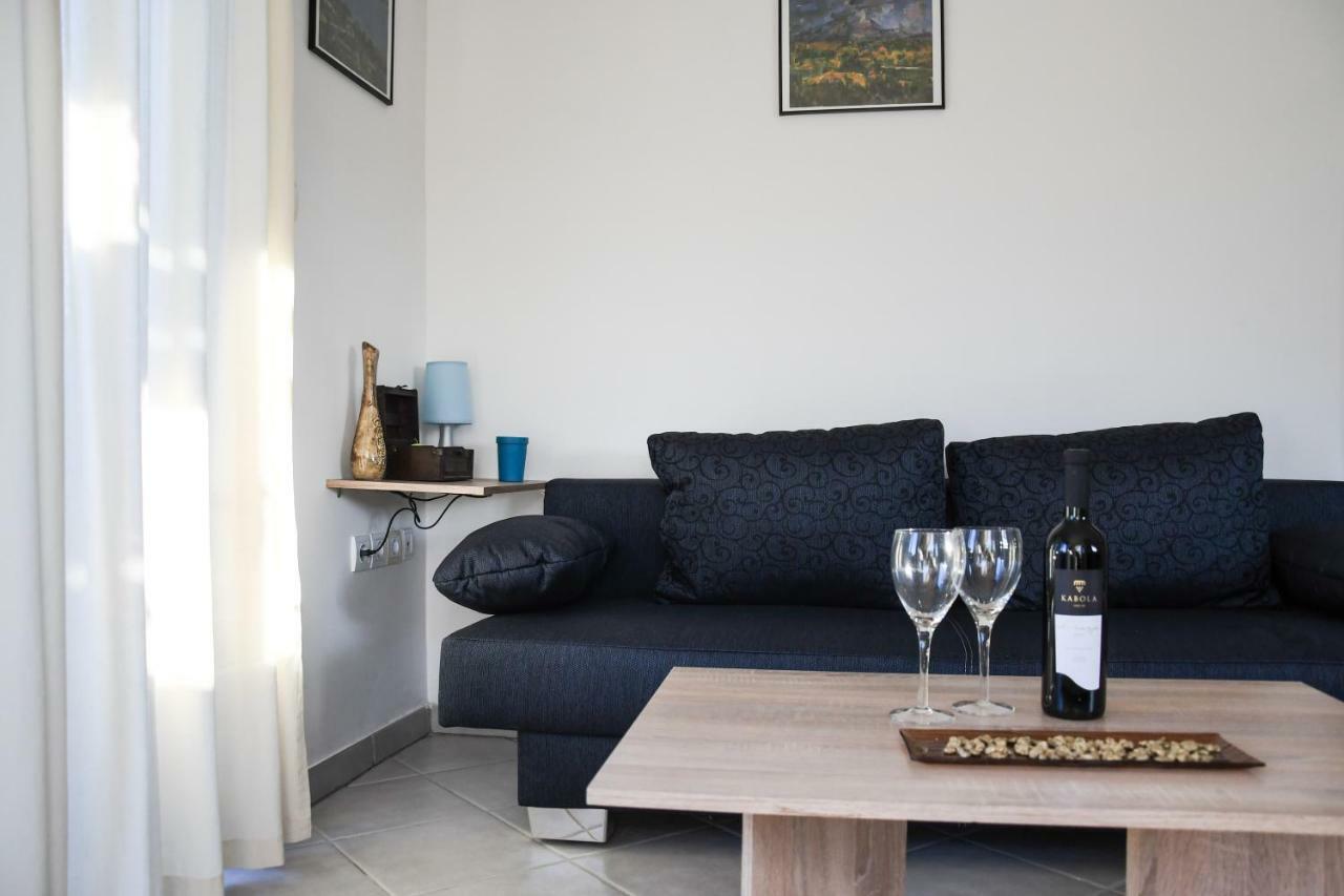 Apartmans Sun & Moon Zambratija  Exterior photo